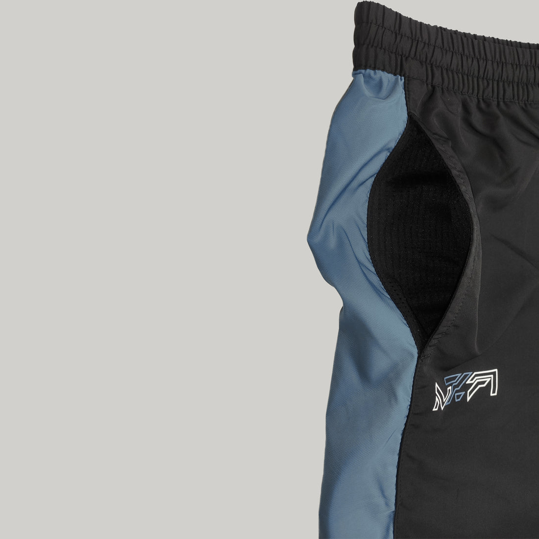 DiamondCool Dry Performance Shorts- Mosaic Blue